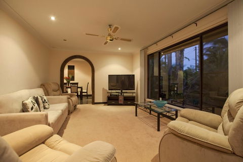 The Palms - Hotel Gold Coast 18