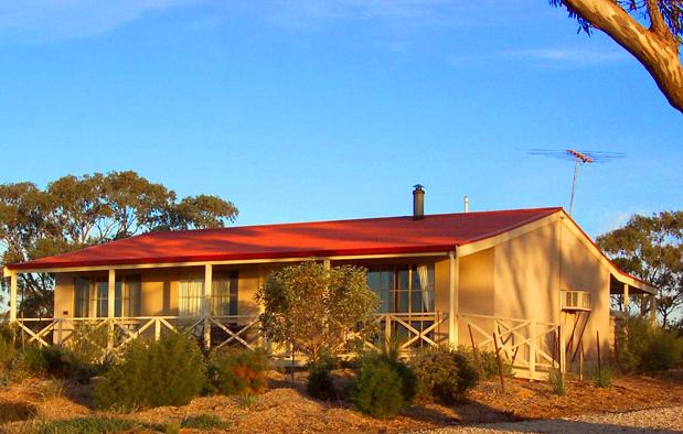Emu Flat SA Hotel Gold Coast