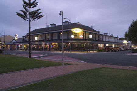 Grand Tasman Hotel - Hotel Gold Coast 16