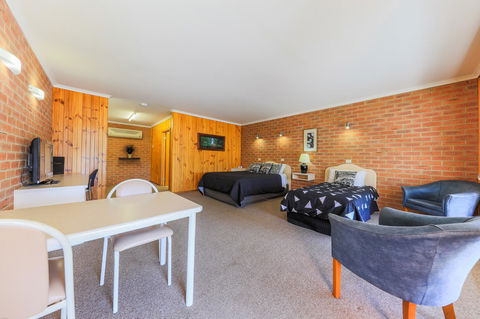 Country Roads Motor Inn Naracoorte - Hotel Gold Coast 25