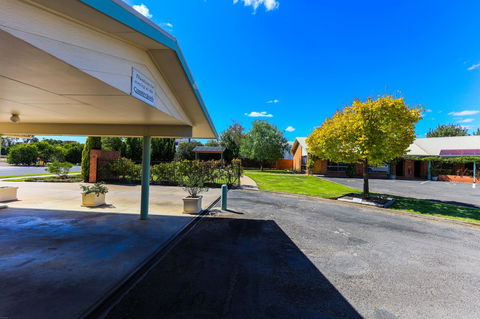 Country Roads Motor Inn Naracoorte - Hotel Gold Coast 38
