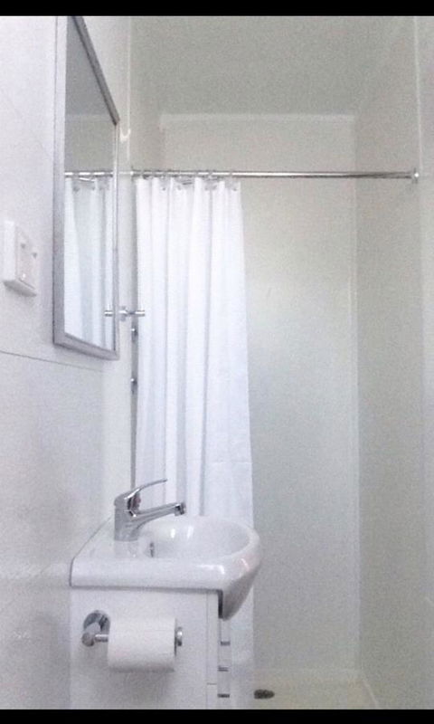 Murray Bridge Riverview Cabin - Hotel Gold Coast 11