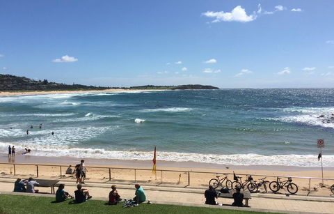Stylish 3 Bedroom Beachview Apartment - Hotel Gold Coast 18