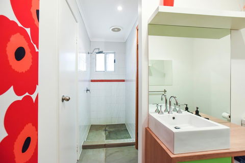 Red Door - Hotel Gold Coast 11