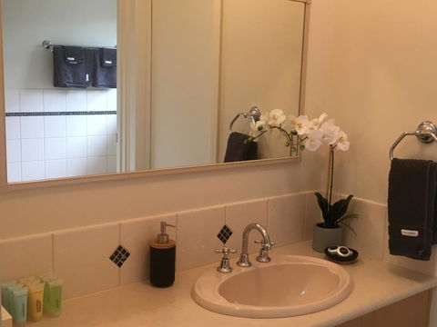 Apartment 229 Mount Gambier - Hotel Gold Coast 3