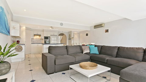 Salt Waterfront Apartment - Hotel Gold Coast 8
