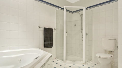Salt Waterfront Apartment - Hotel Gold Coast 7