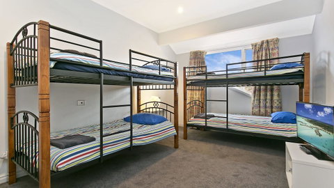 Salt Waterfront Apartment - Hotel Gold Coast 11