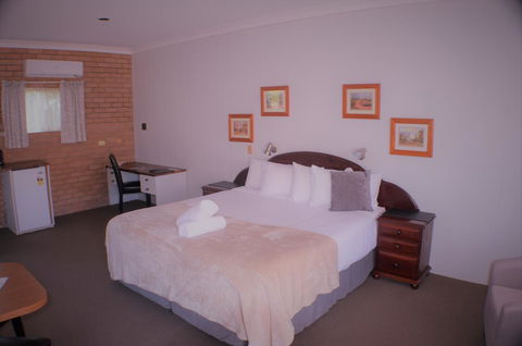 Deer Park Motor Inn Armidale - Hotel Gold Coast 12