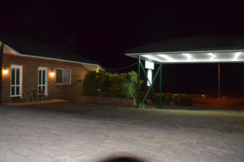 Deer Park Motor Inn Armidale - Hotel Gold Coast 17