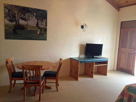 Coonawarra Place Motor Inn - Hotel Gold Coast 11
