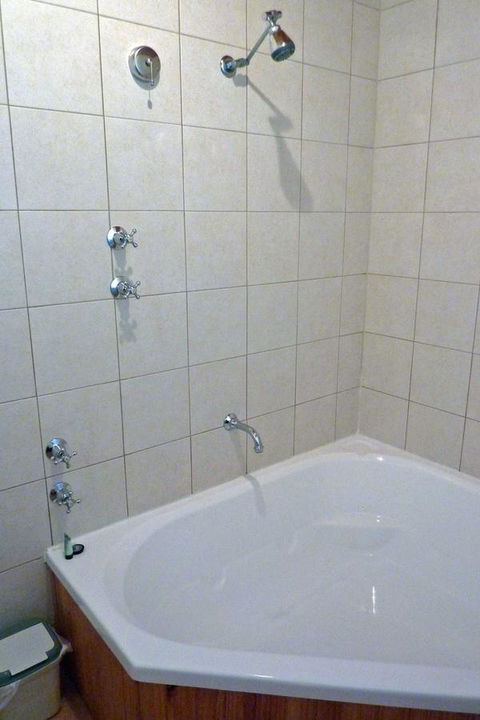 Coonawarra Place Motor Inn - Hotel Gold Coast 10