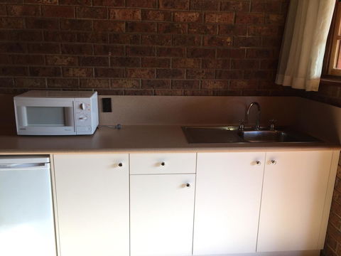 Coonawarra Place Motor Inn - Hotel Gold Coast 14