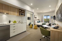 Book Griffith Accommodation Vacations Hotel Gold Coast Hotel Gold Coast