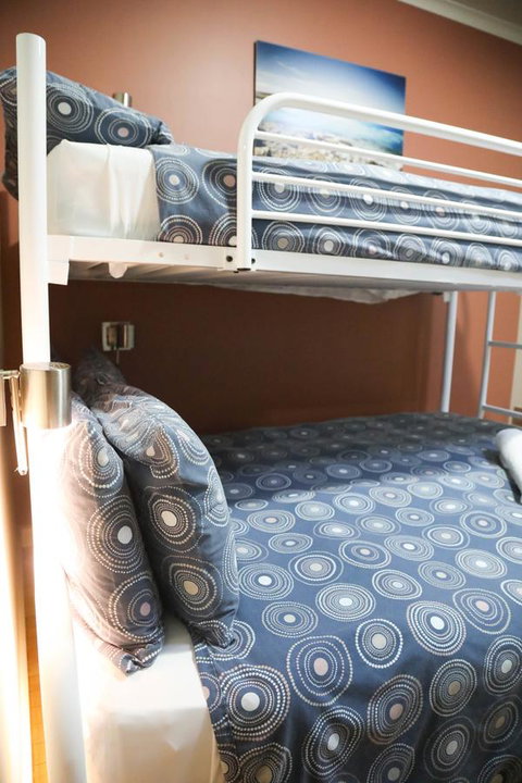 Port Lincoln Studio Apartments - Hotel Gold Coast 1