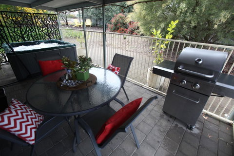 One Tree Bed And Breakfast - Hotel Gold Coast 3