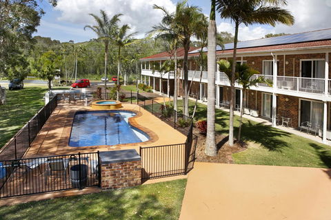 Aston Motel Yamba - Hotel Gold Coast 13