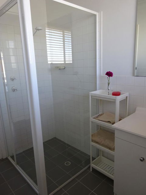 Aurora Holiday Apartment @West Beach - Hotel Gold Coast 21