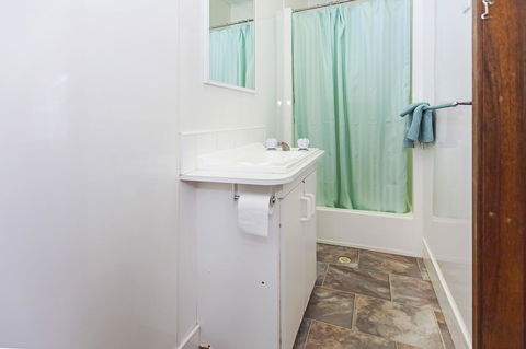 Echo Holiday Parks - Naracoorte - Hotel Gold Coast 8
