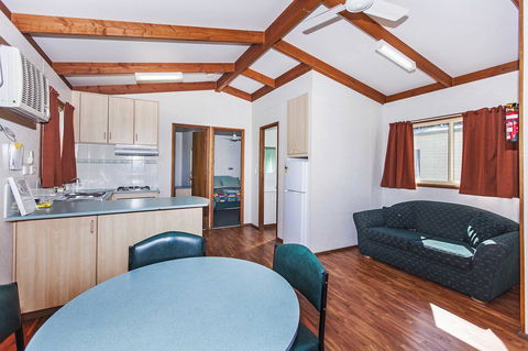 Echo Holiday Parks - Naracoorte - Hotel Gold Coast 12