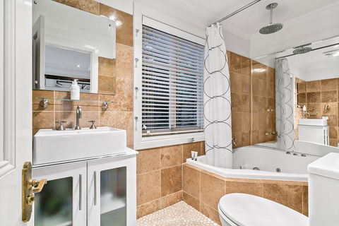 Aldgate Creek Cottage Bed And Breakfast - Hotel Gold Coast 12