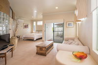 Book Prevelly Accommodation Vacations Hotel Gold Coast Hotel Gold Coast