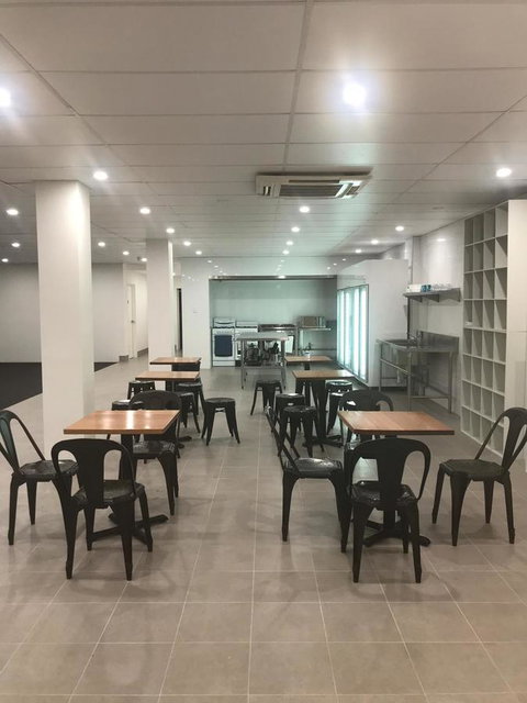 Perth City Backpackers Hostel - Note - Valid Passport Required To Check In - Hotel Gold Coast 7