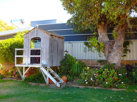 Lazy Lobster Holiday Units & Chalets - Hotel Gold Coast 21