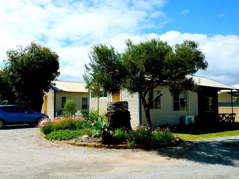 Lazy Lobster Holiday Units & Chalets - Hotel Gold Coast 20