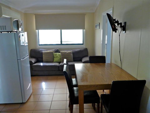 Lazy Lobster Holiday Units & Chalets - Hotel Gold Coast 29