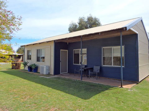 Lazy Lobster Holiday Units & Chalets - Hotel Gold Coast 18