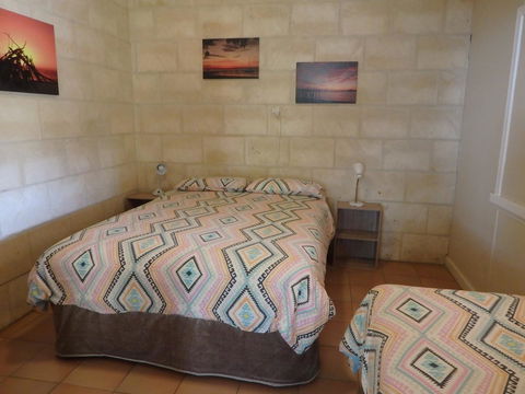 Lazy Lobster Holiday Units & Chalets - Hotel Gold Coast 1