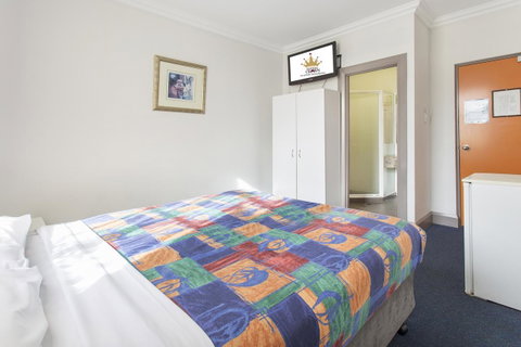 The Emperors Crown Hostel - Hotel Gold Coast 23