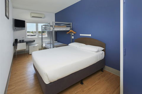 Ibis Budget Perth Airport - Hotel Gold Coast 7