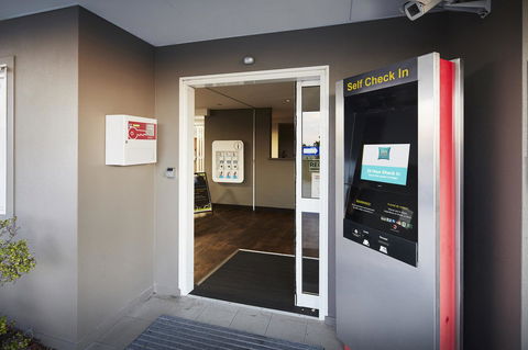 Ibis Budget Perth Airport - Hotel Gold Coast 5