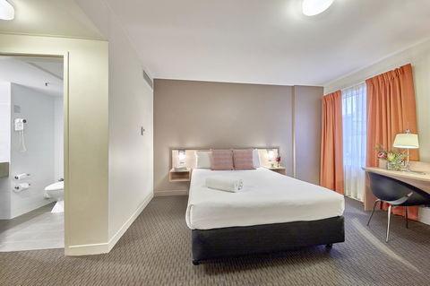 Ibis Perth - Hotel Gold Coast 4
