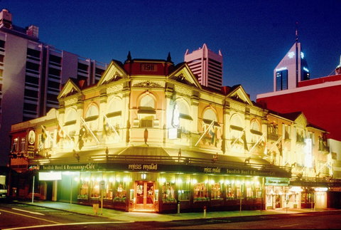 European Hotel - Hotel Gold Coast 0