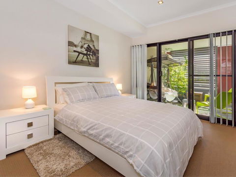 Home Apartment - Perth City Centre - Free WiFi - Hotel Gold Coast 5