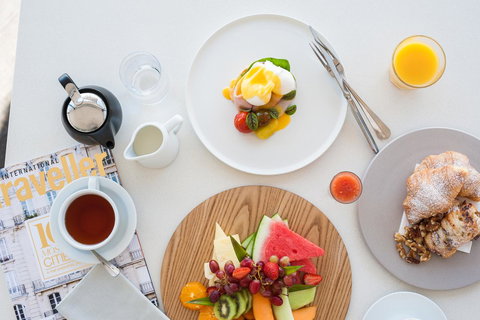 Anchorage Port Stephens - Hotel Gold Coast 15