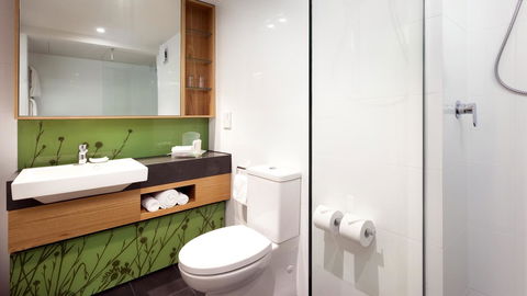 Holiday Inn Perth City Centre, An IHG Hotel - Hotel Gold Coast 3