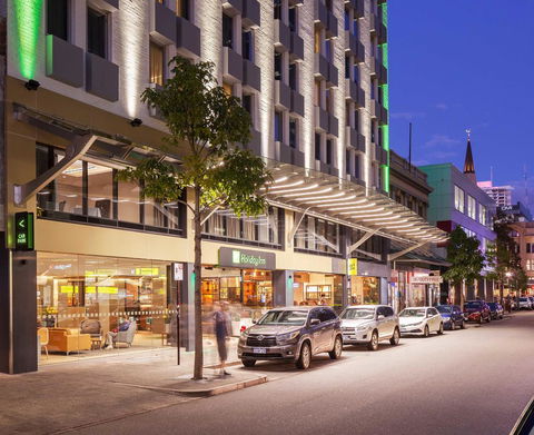Holiday Inn Perth City Centre, An IHG Hotel - Hotel Gold Coast 10