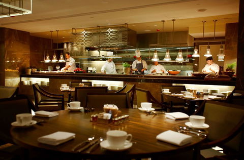 Residence On Langley Park - Hotel Gold Coast 11