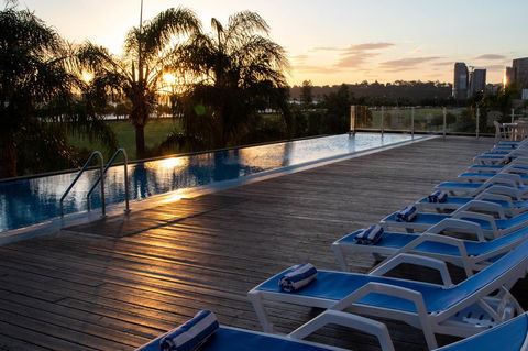 Crowne Plaza Perth, An IHG Hotel - Hotel Gold Coast 14