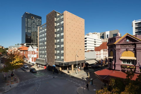 Pensione Hotel Perth - Hotel Gold Coast 21