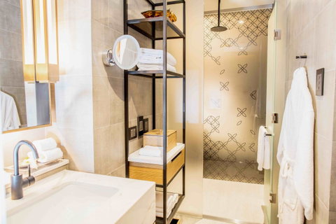 InterContinental Perth City Centre, An IHG Hotel - Hotel Gold Coast 7