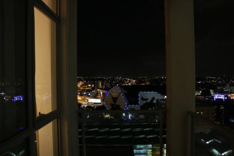 Centre Of Perth Whole Apartment W/view&spa&pool&wifi - Hotel Gold Coast 16