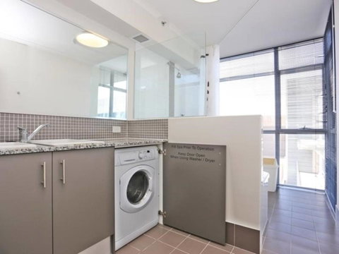 Centre Of Perth Whole Apartment W/view&spa&pool&wifi - Hotel Gold Coast 12