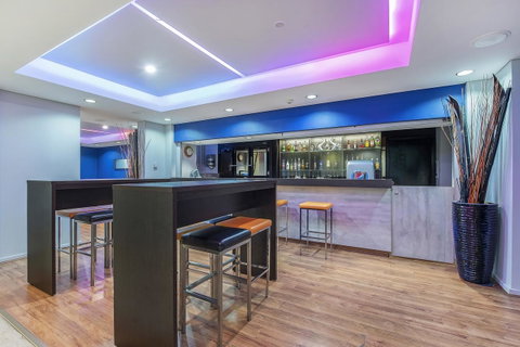 Quality Hotel Ambassador Perth - Hotel Gold Coast 16
