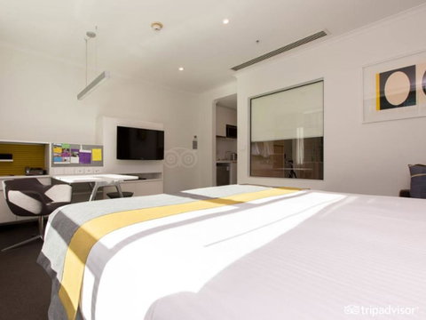 Citadines St Georges Terrace - Hotel Gold Coast 7