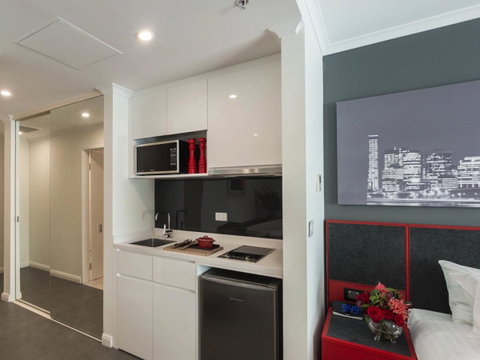 Citadines St Georges Terrace - Hotel Gold Coast 4